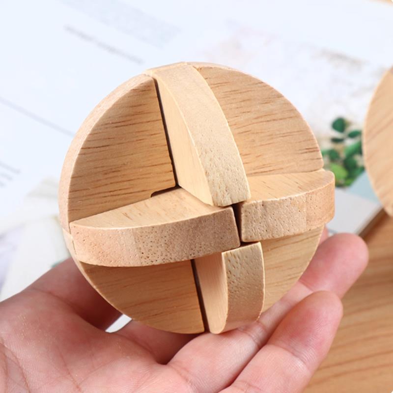 Classic Lu Ban ball Wooden Bra - огляд і ціна Kids Education Fun