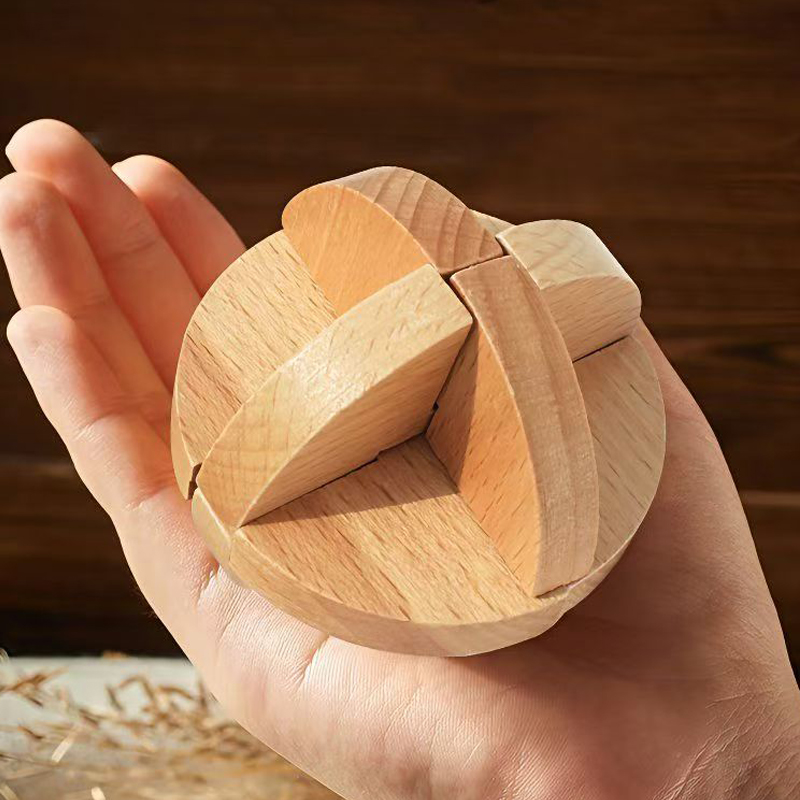 Classic Lu Ban ball Wooden Bra - огляд і ціна Kids Education Fun